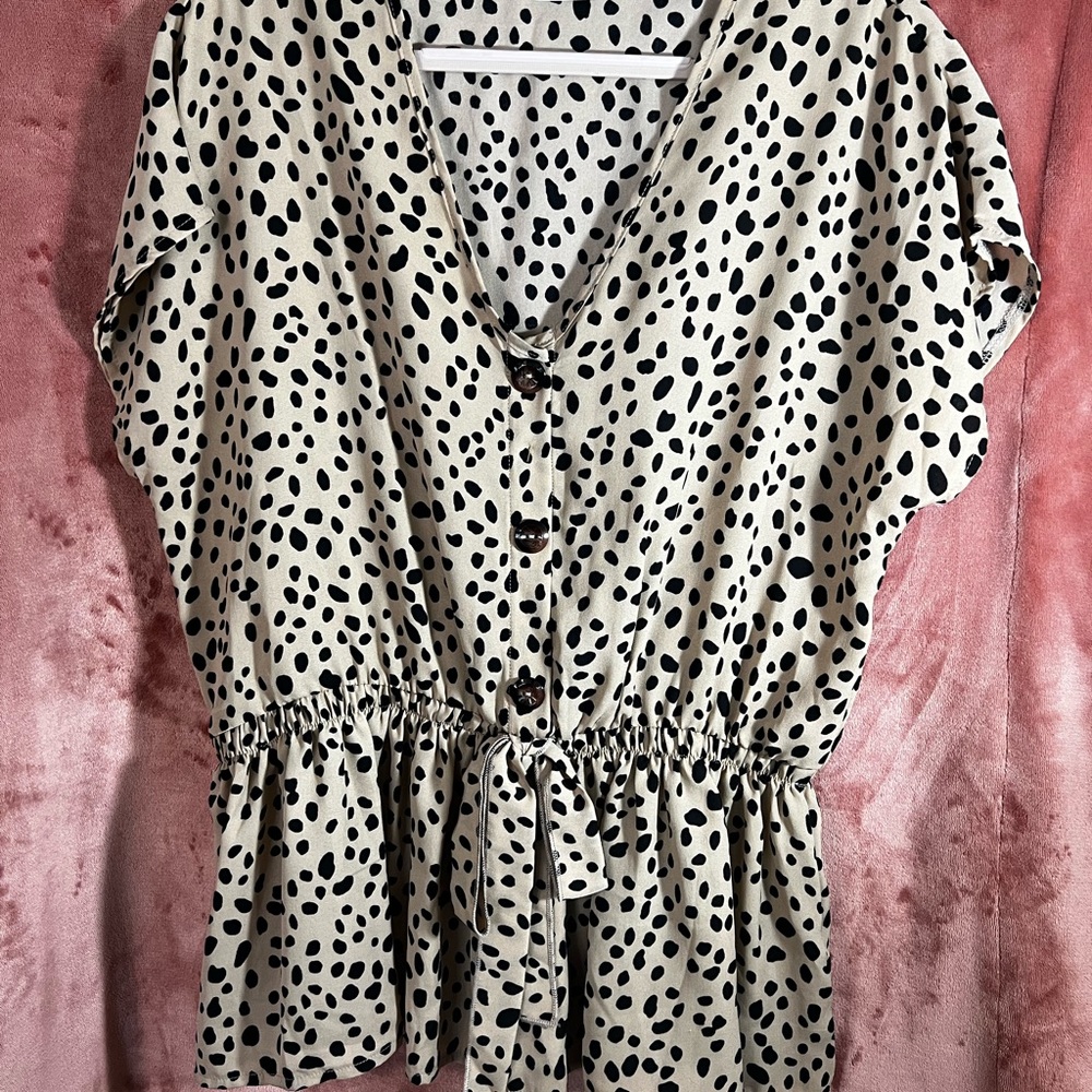 Peplum woman’s top